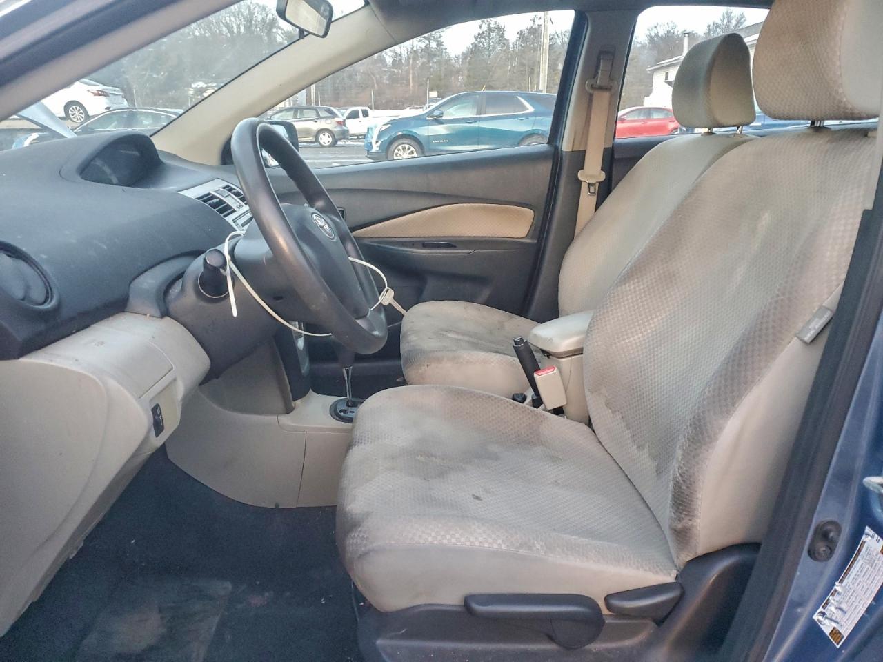 2007 TOYOTA YARIS photo 7