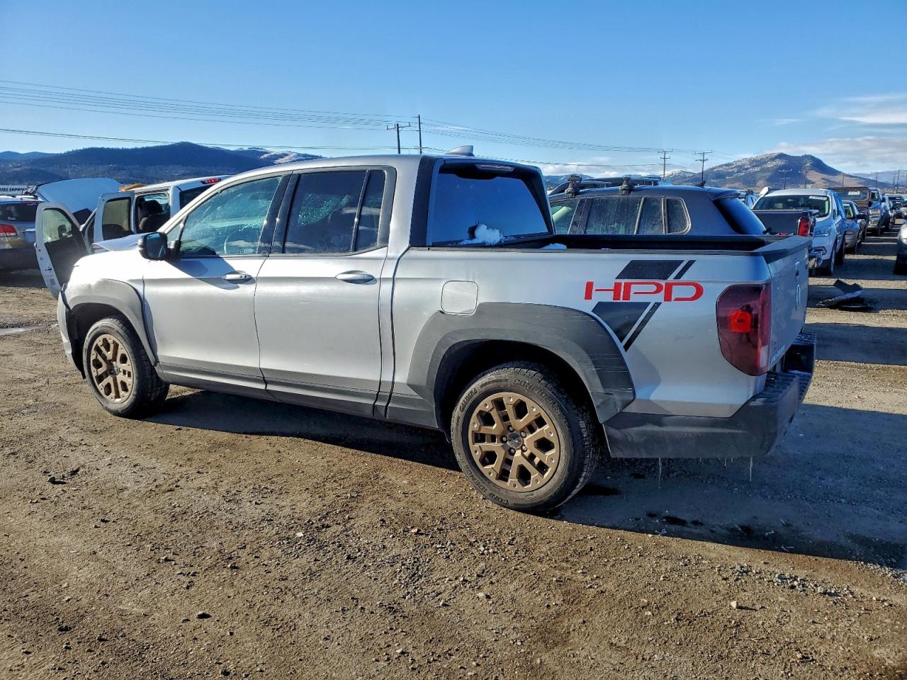 2021 HONDA RIDGELINE SPORT photo 2