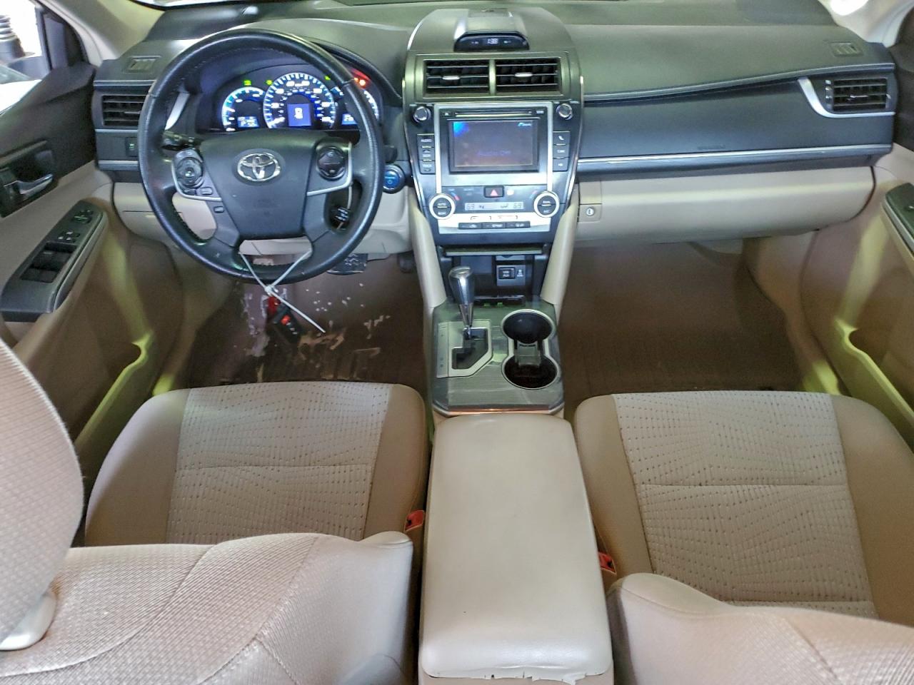 2013 TOYOTA CAMRY HYBRID photo 8