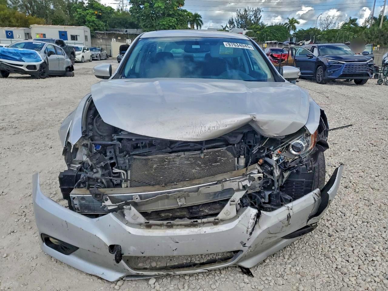 2018 NISSAN ALTIMA 2.5 photo 5