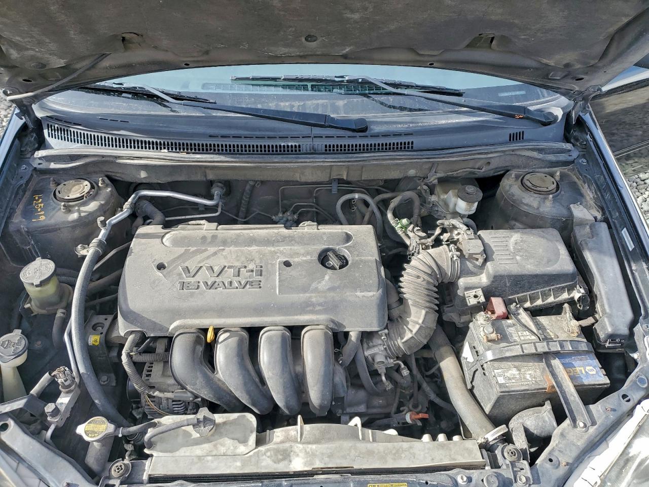 2005 TOYOTA COROLLA CE photo 11