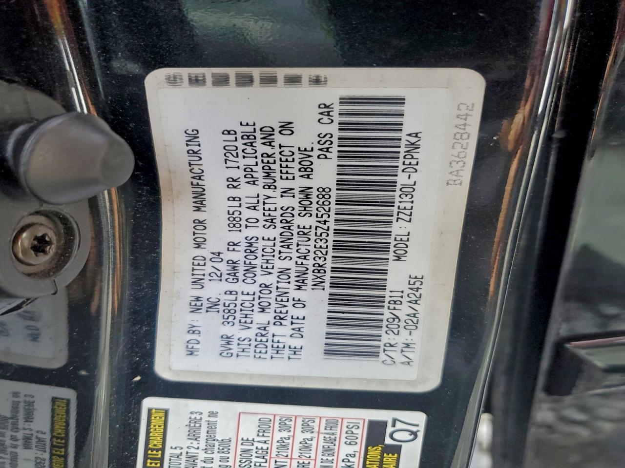 2005 TOYOTA COROLLA CE photo 12