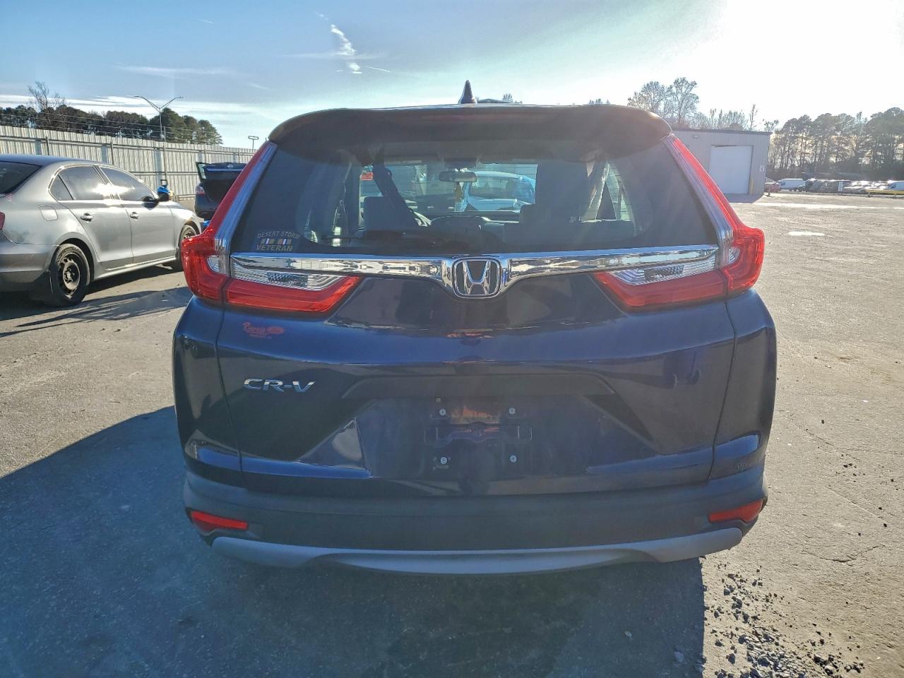 2018 HONDA CR-V LX photo 6