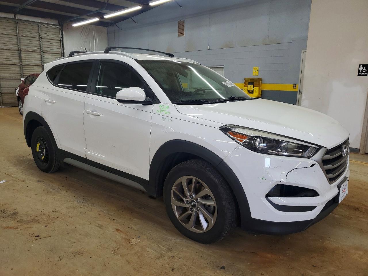 2017 HYUNDAI TUCSON LIMITED photo 4