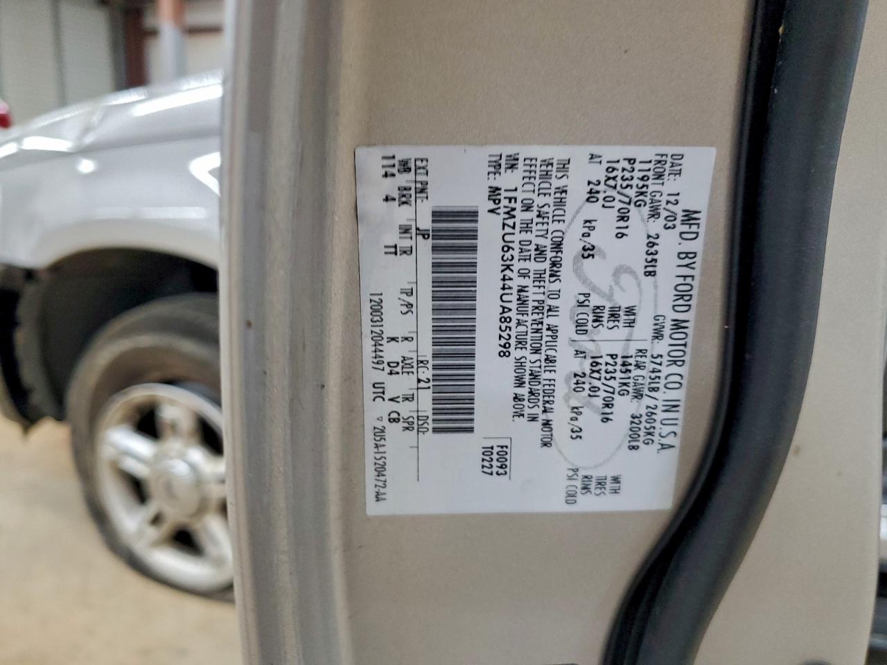 2004 FORD EXPLORER XLT photo 13