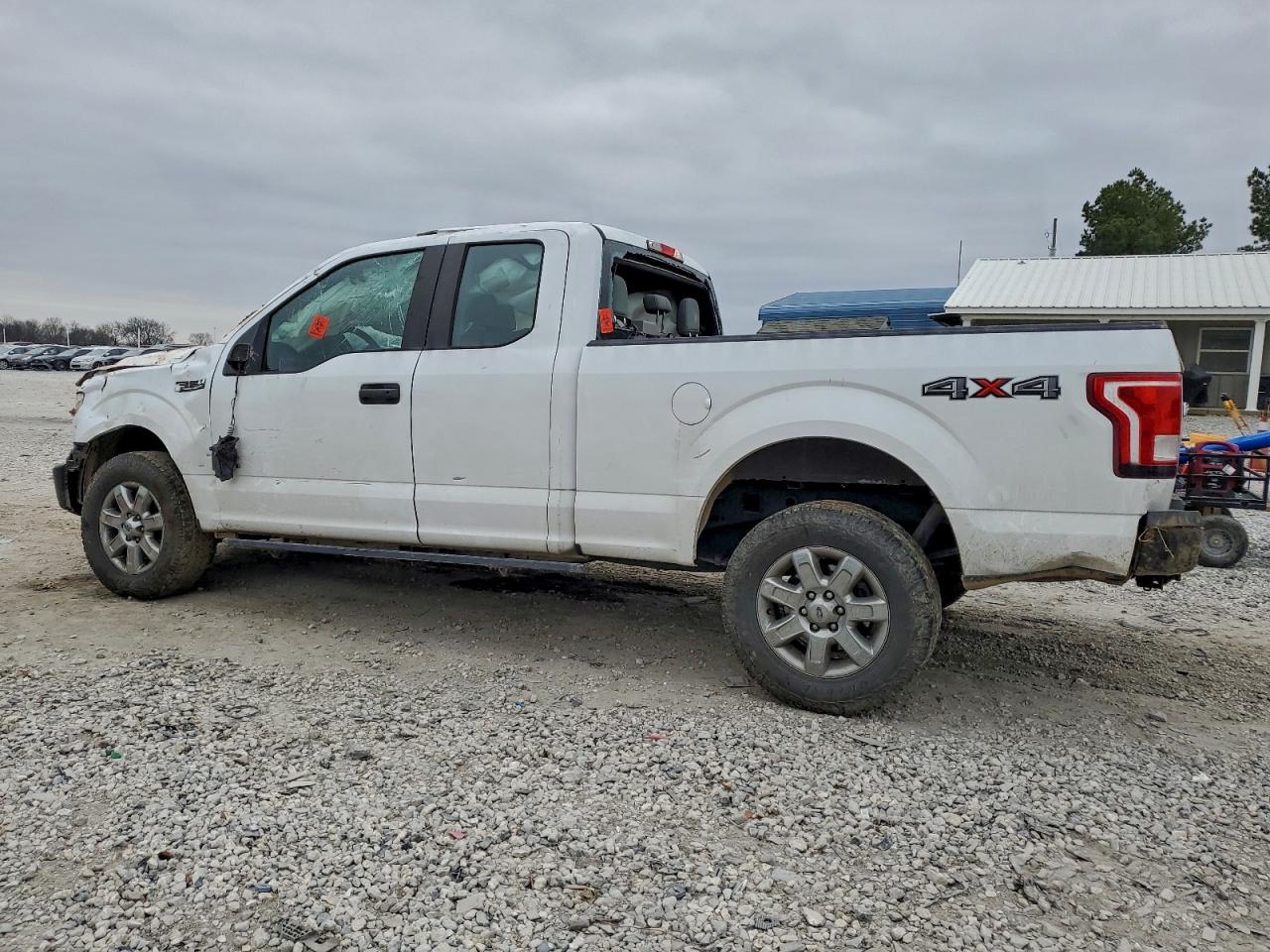 2015 FORD F150 SUPER CAB photo 2