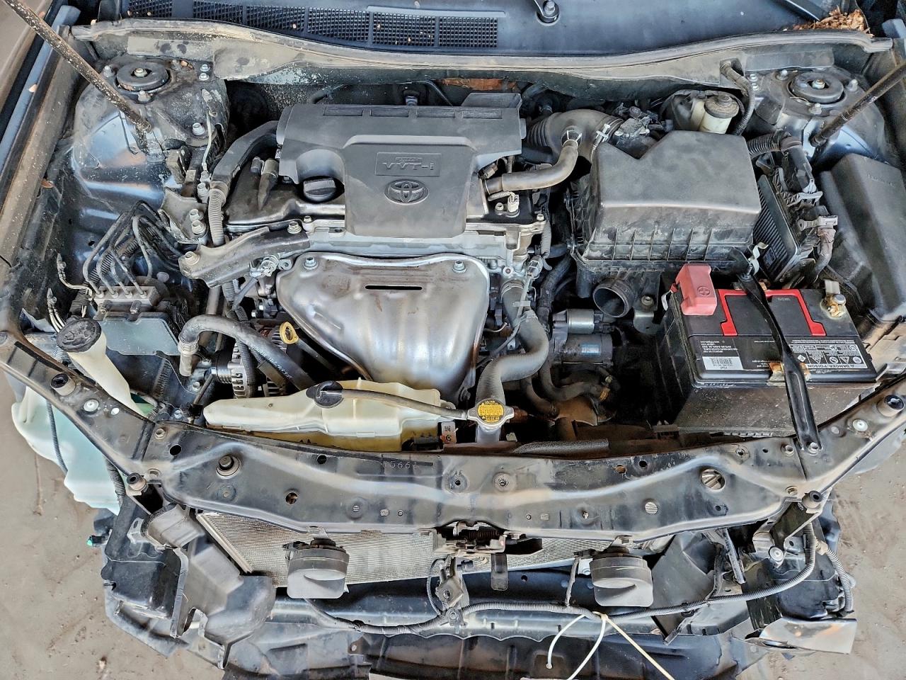 2013 TOYOTA CAMRY L photo 11