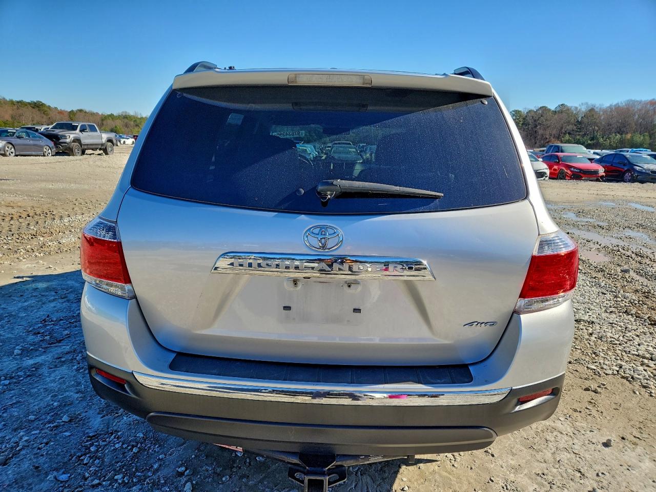 2011 TOYOTA HIGHLANDER BASE photo 6