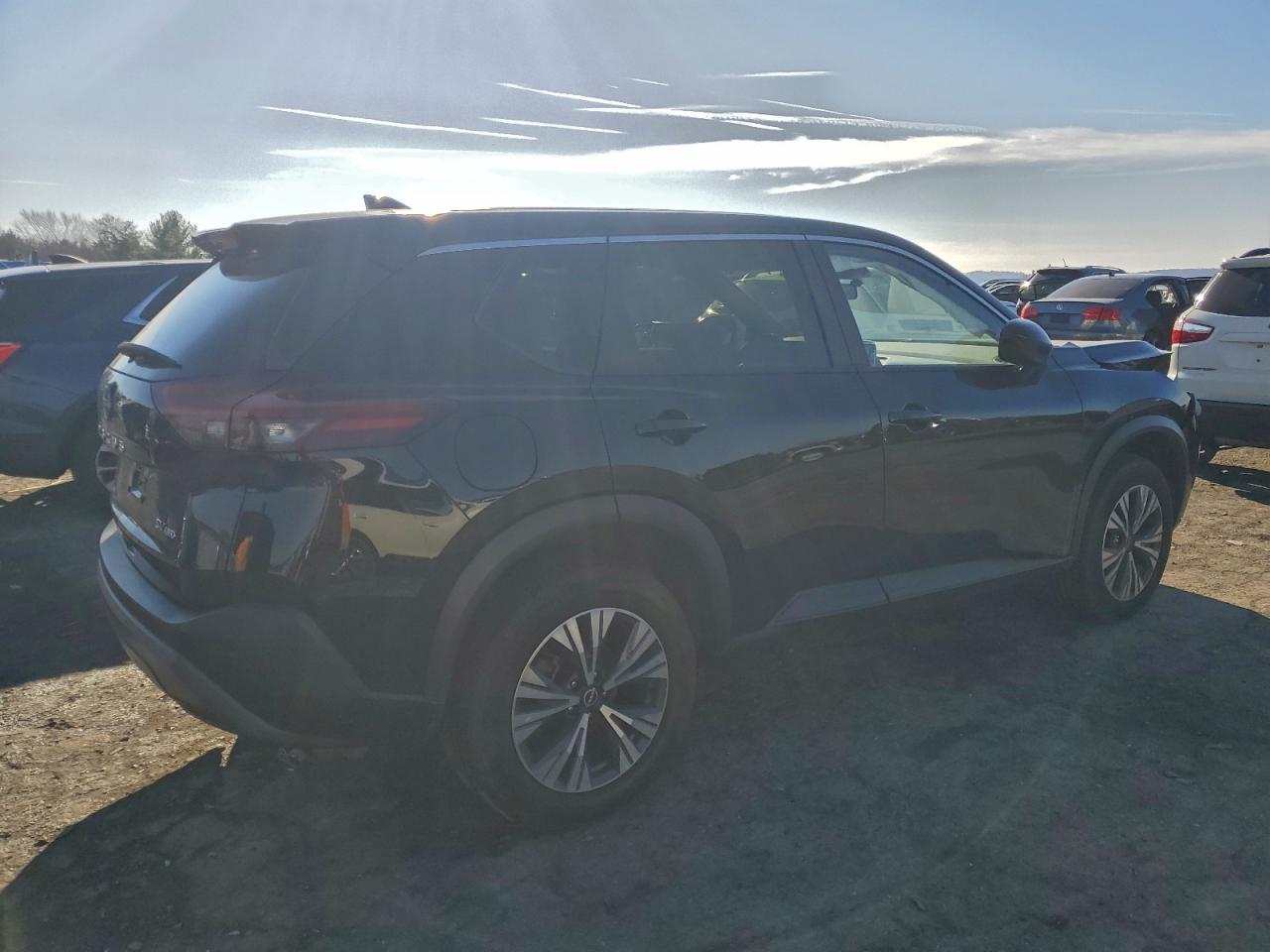 2023 NISSAN ROGUE SV photo 3