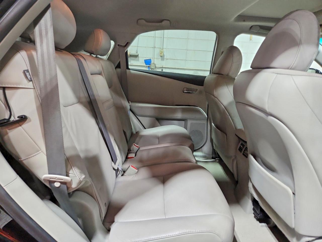 2011 LEXUS RX 350 photo 11