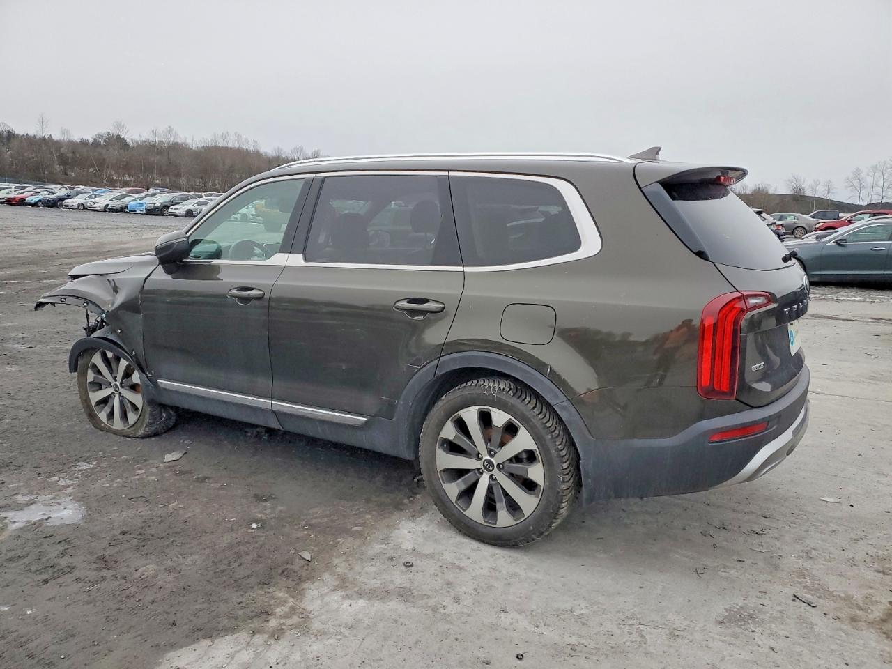 2021 KIA TELLURIDE EX photo 2