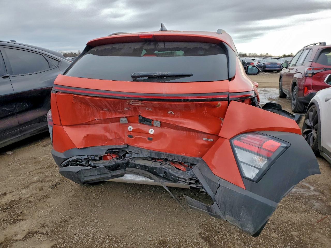 2025 HYUNDAI KONA SEL photo 6