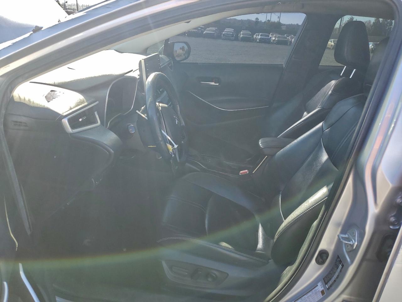2020 TOYOTA COROLLA XLE photo 7