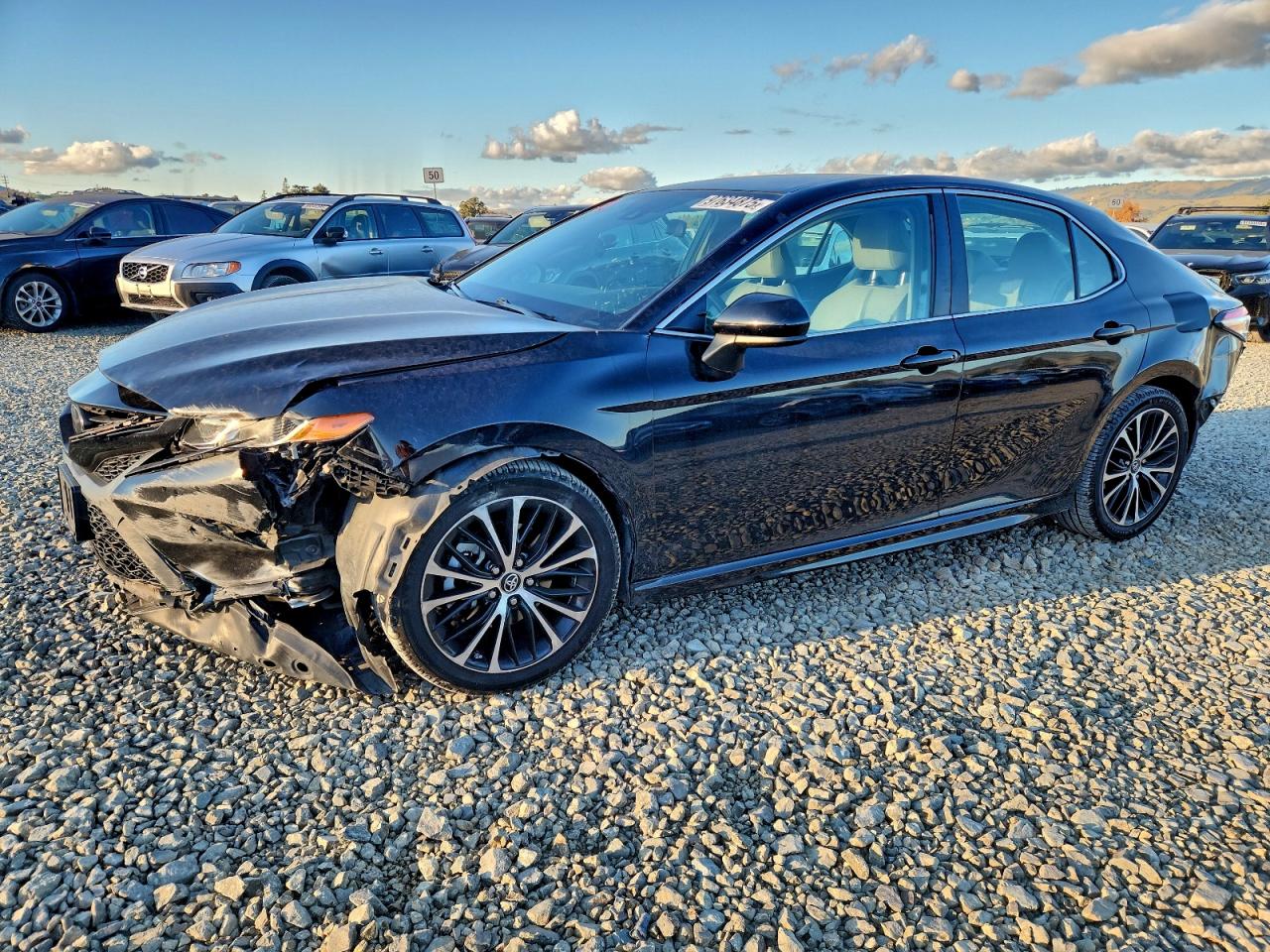 2019 TOYOTA CAMRY