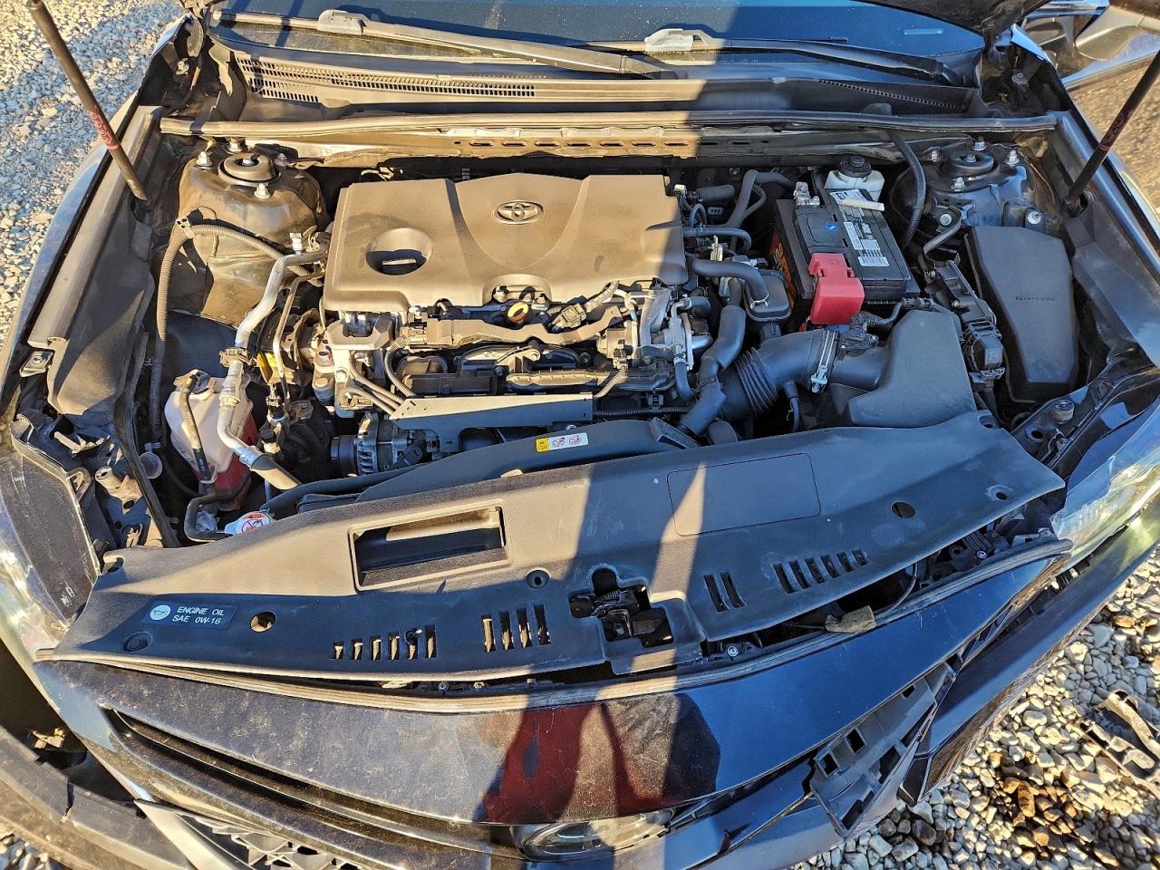 2019 TOYOTA CAMRY L photo 11