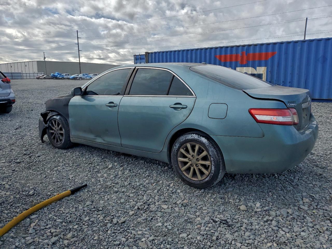2010 TOYOTA CAMRY BASE photo 2