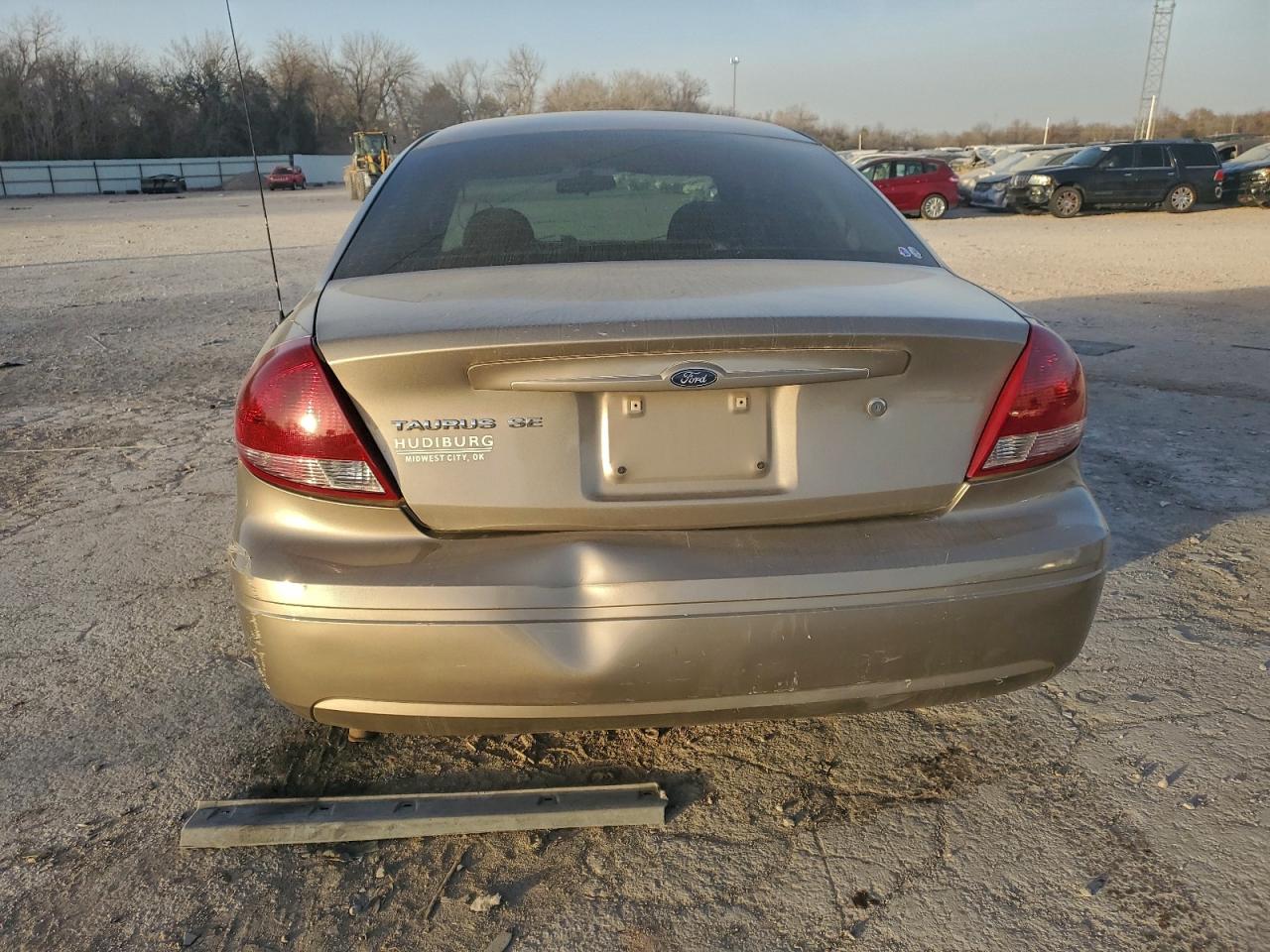 2007 FORD TAURUS SE photo 6