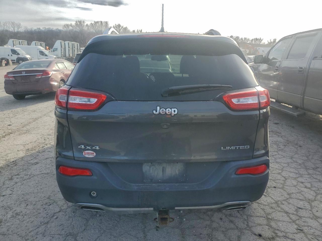 2015 JEEP CHEROKEE LIMITED photo 6