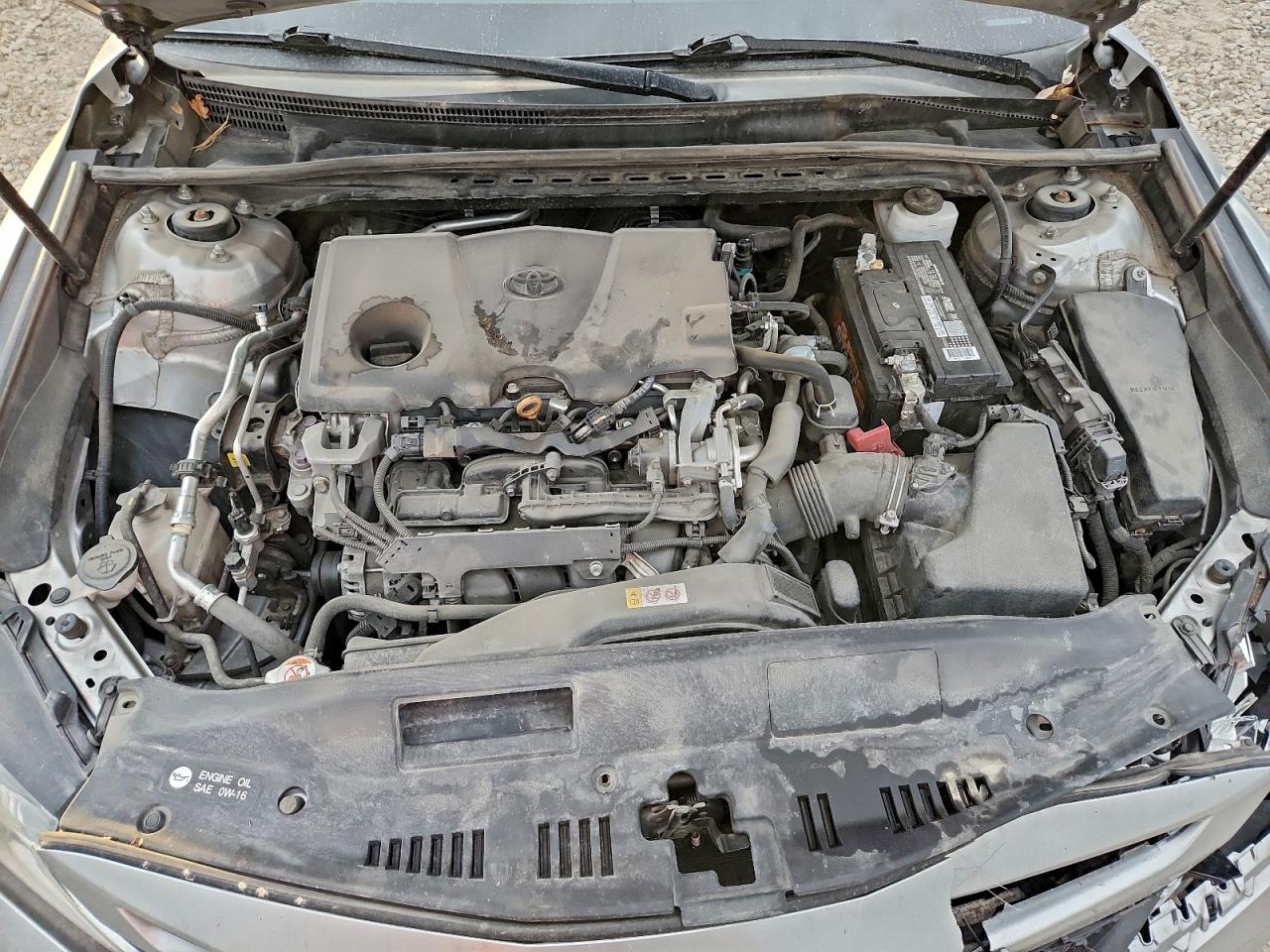 2019 TOYOTA CAMRY L photo 11