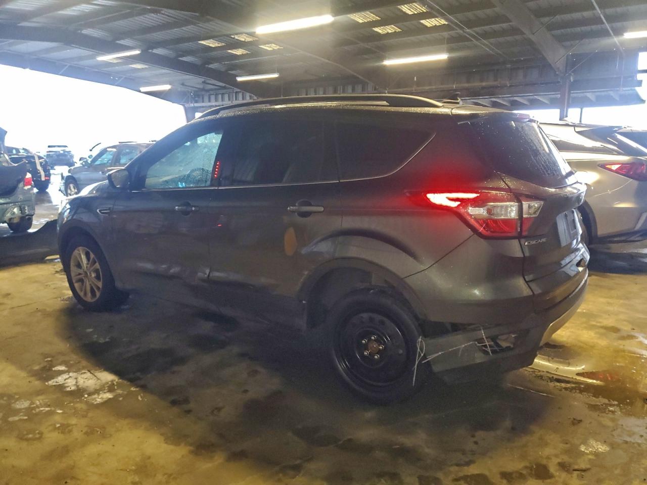 2018 FORD ESCAPE SEL photo 3