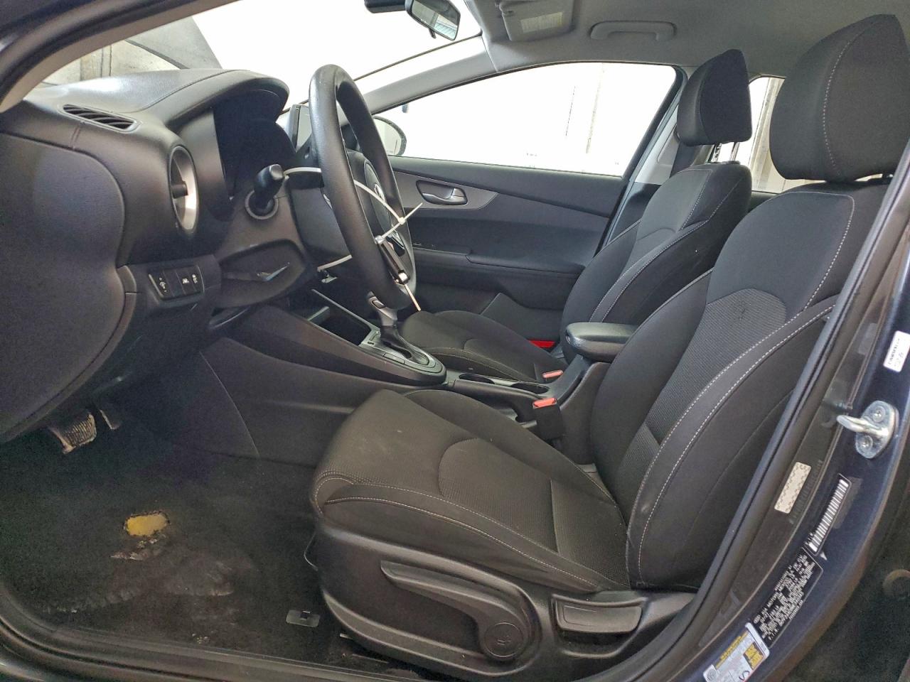 2021 KIA FORTE FE photo 7