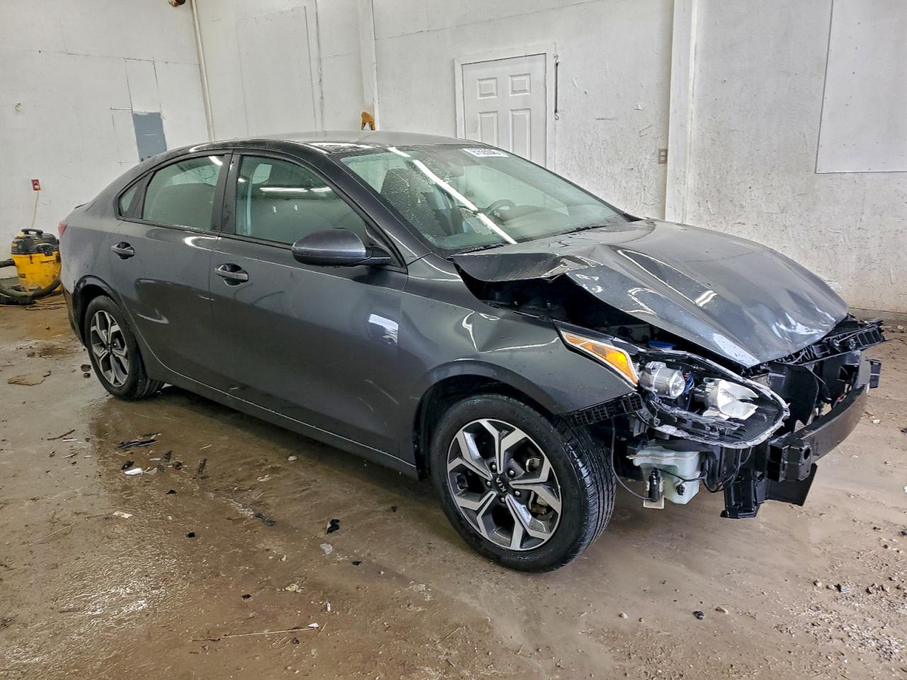 2021 KIA FORTE FE photo 4