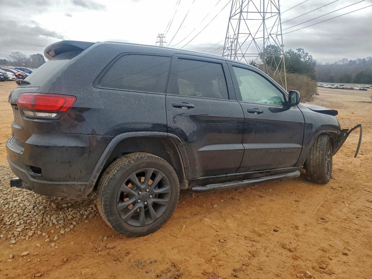 2018 JEEP GRAND CHEROKEE LAREDO photo 3