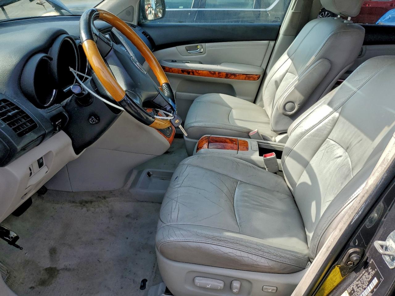 2005 LEXUS RX 330 photo 7