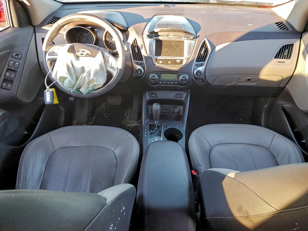 2013 HYUNDAI TUCSON GLS photo 8