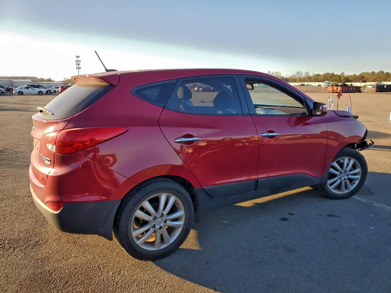 2013 HYUNDAI TUCSON GLS photo 3