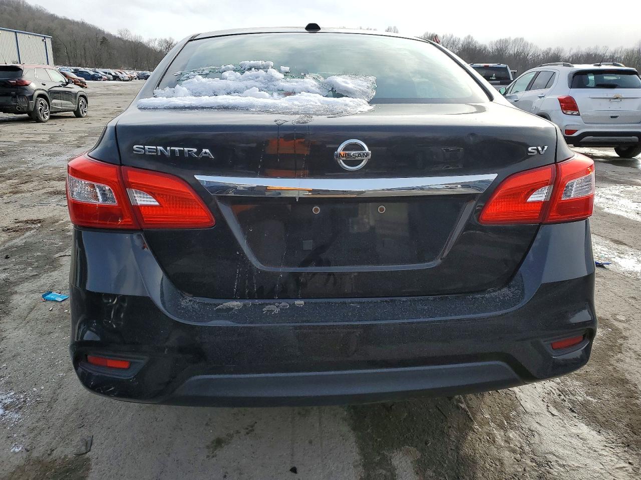 2016 NISSAN SENTRA SV photo 6