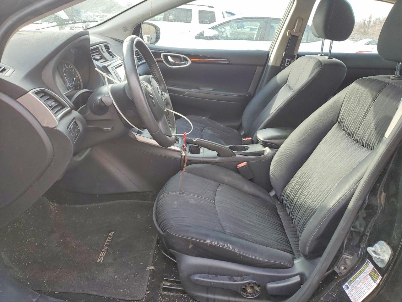 2016 NISSAN SENTRA SV photo 7