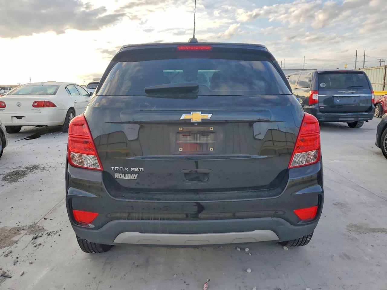 2017 CHEVROLET TRAX LS photo 6