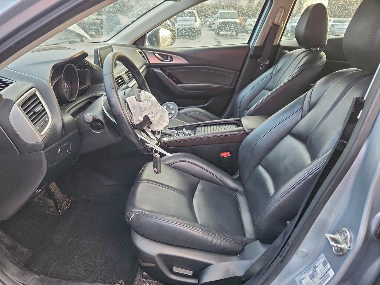 2018 MAZDA 3 TOURING photo 7