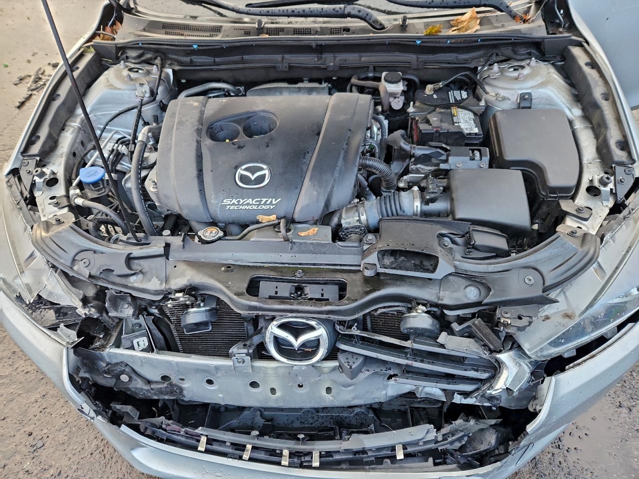 2018 MAZDA 3 TOURING photo 11