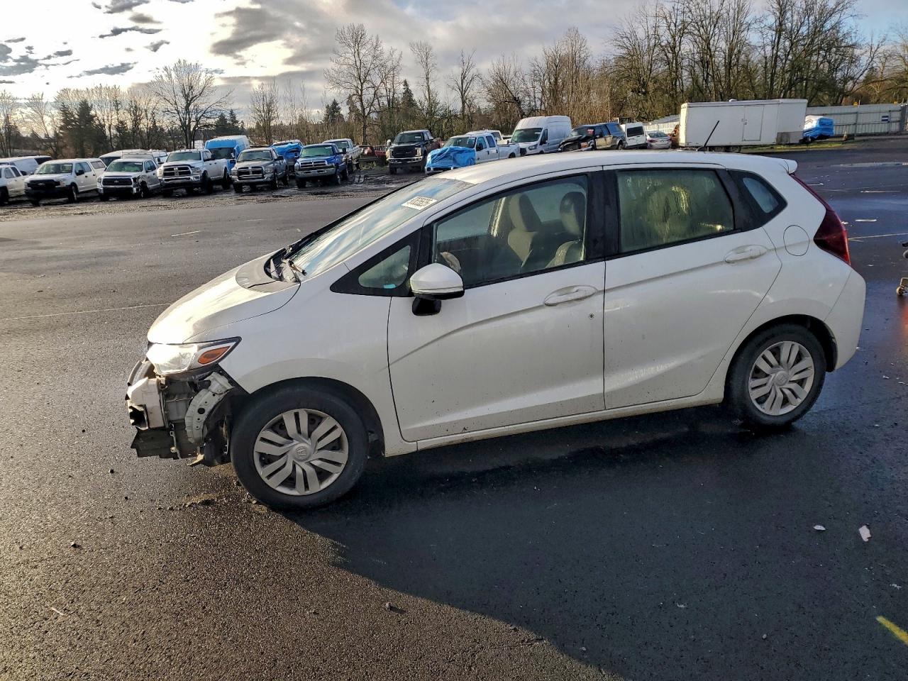 2016 HONDA FIT