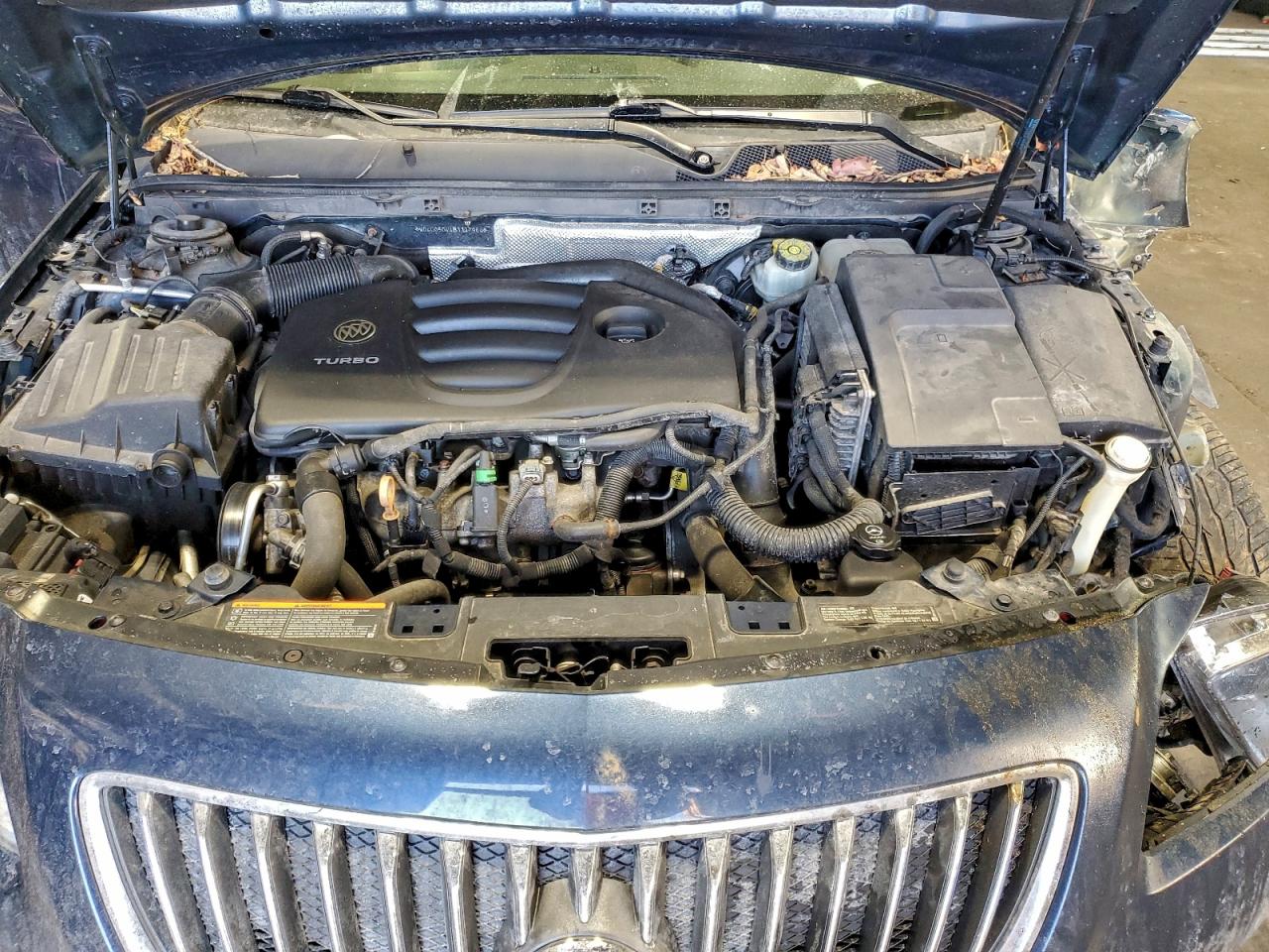 2011 BUICK REGAL CXL photo 11