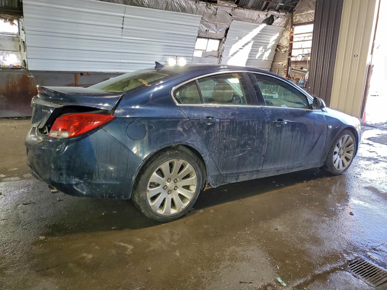 2011 BUICK REGAL CXL photo 3