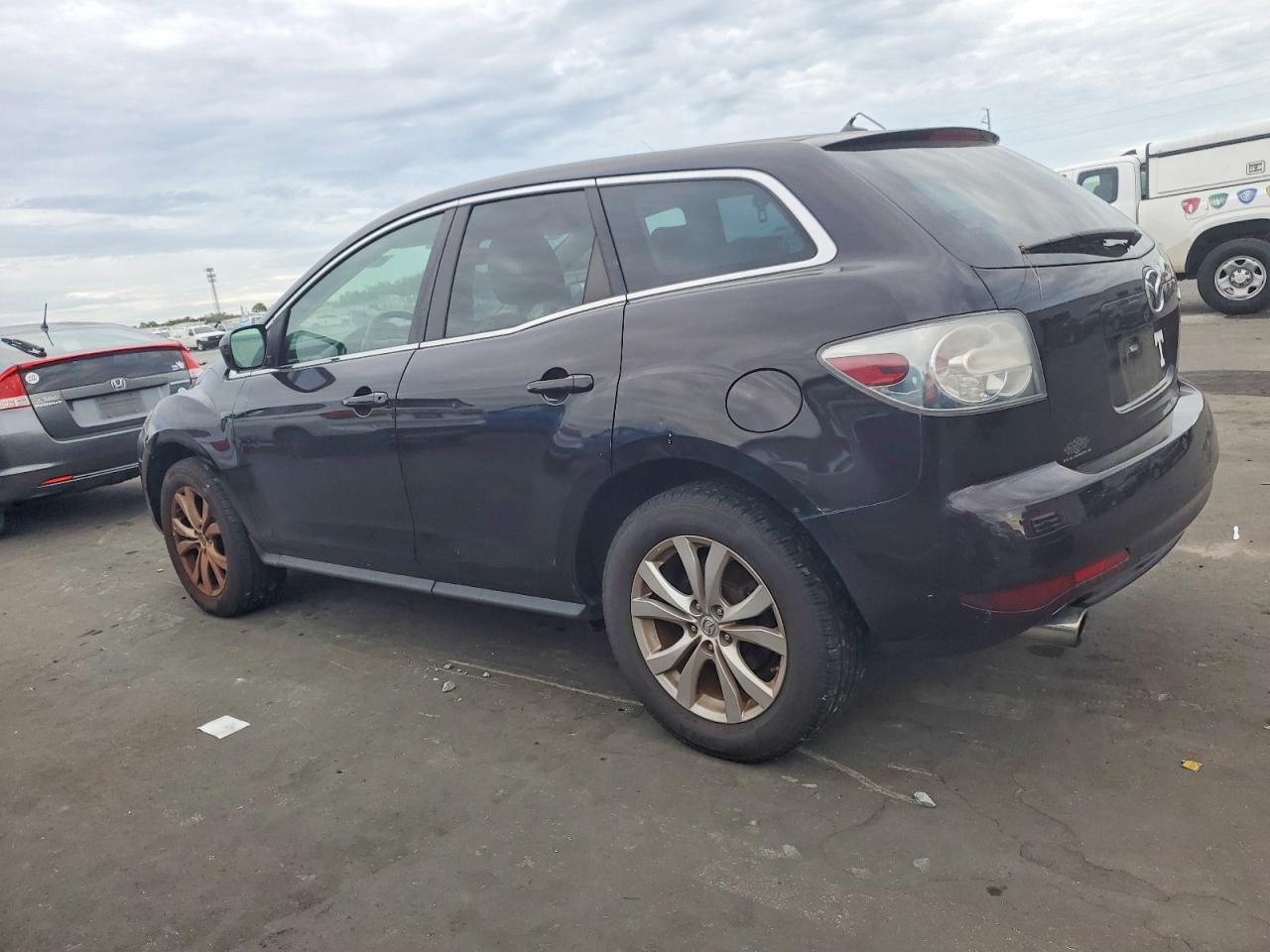 2011 MAZDA CX-7 photo 2