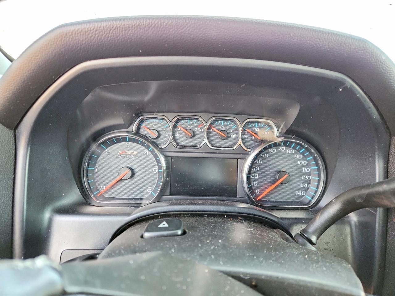 2018 CHEVROLET SILVERADO K1500 LT photo 9