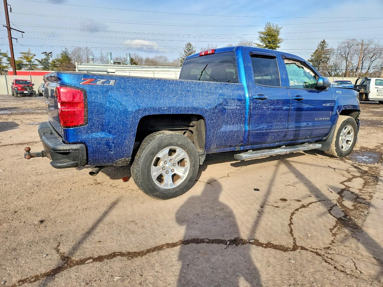 2018 CHEVROLET SILVERADO K1500 LT photo 3