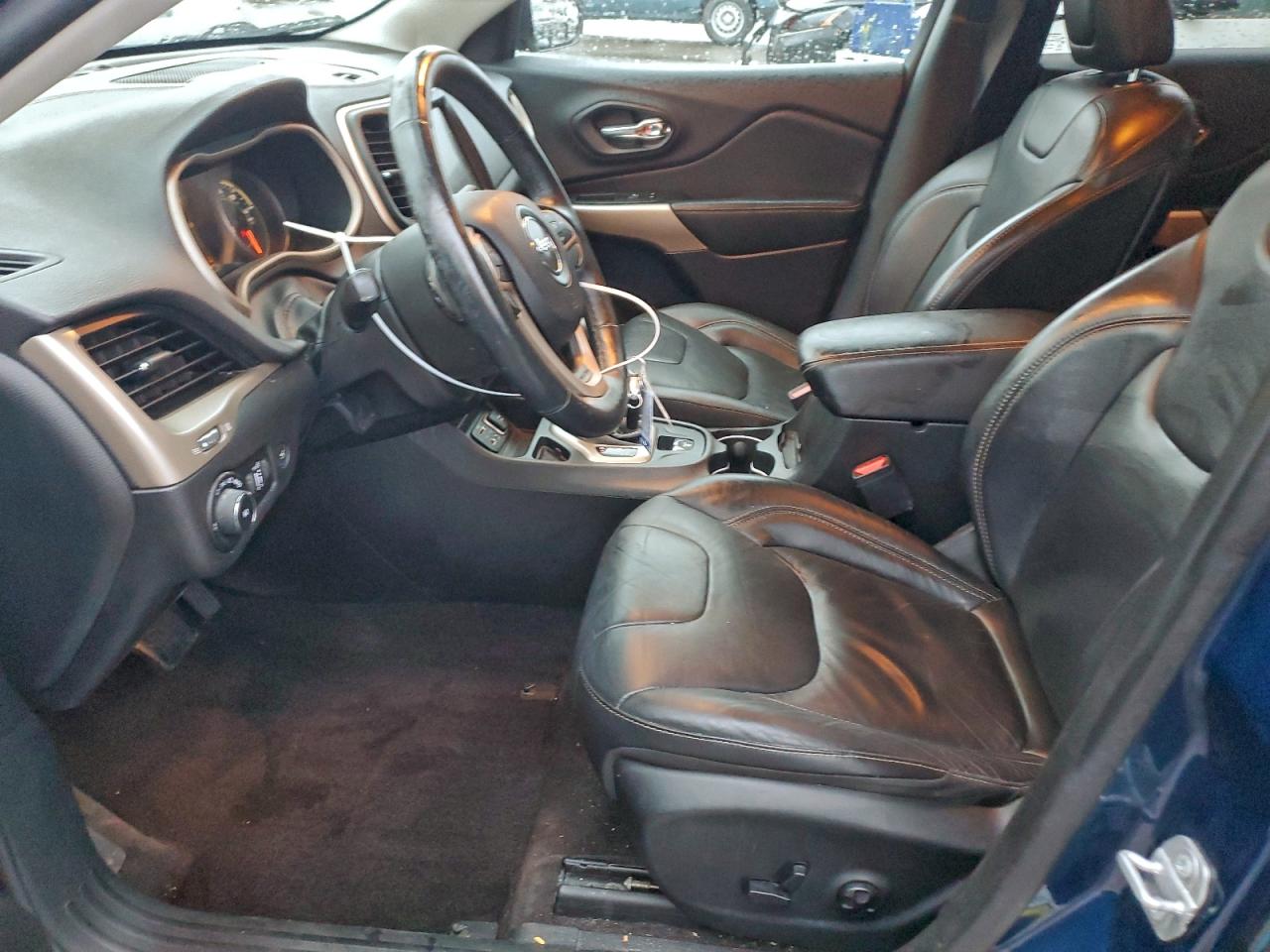 2018 JEEP CHEROKEE LIMITED photo 7