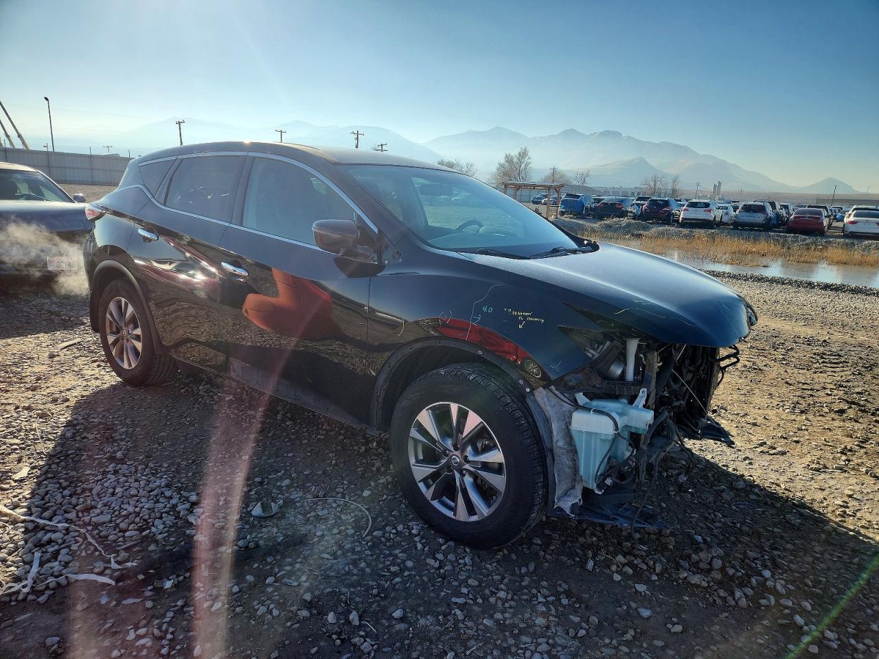 2017 NISSAN MURANO S photo 4