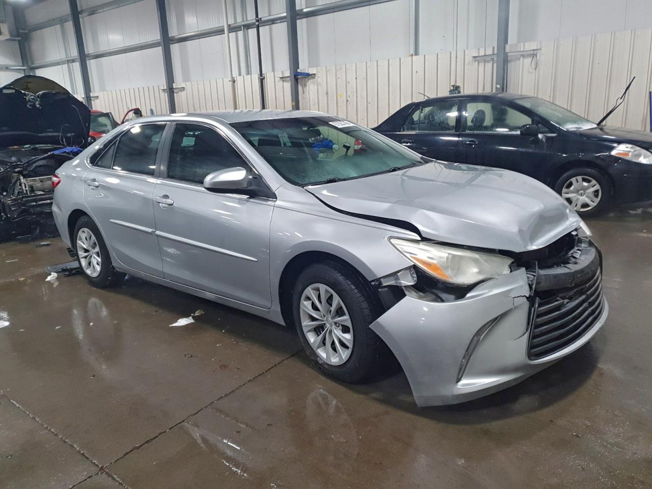 2016 TOYOTA CAMRY LE photo 7