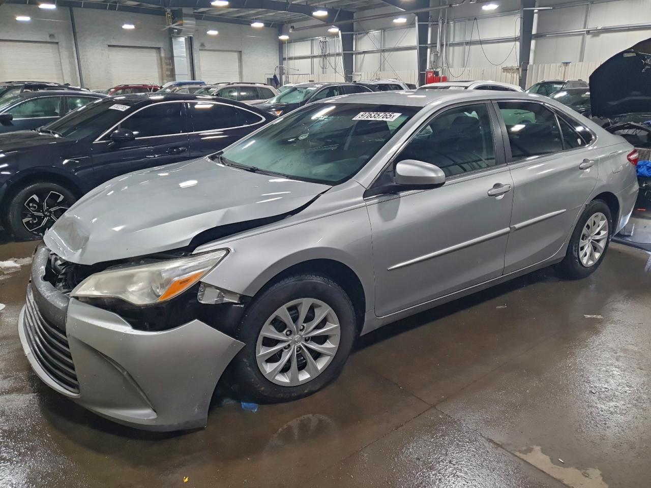 2016 TOYOTA CAMRY
