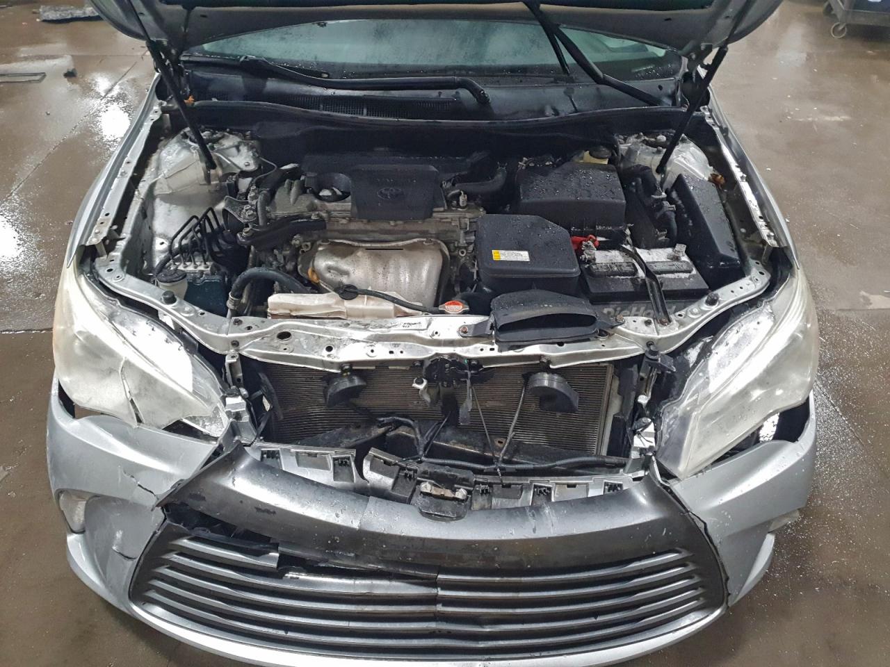 2016 TOYOTA CAMRY LE photo 21