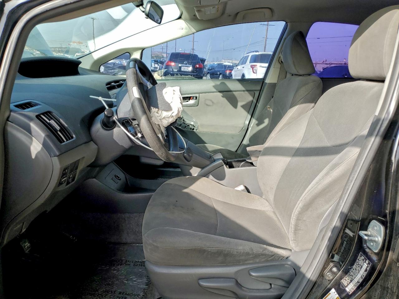 2011 TOYOTA PRIUS photo 7