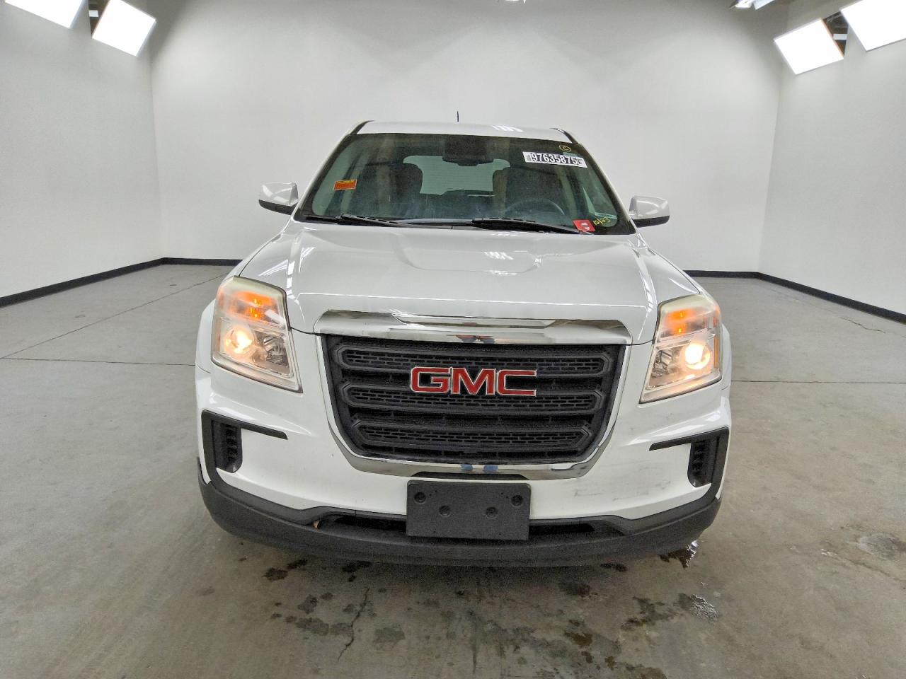 2017 GMC TERRAIN SLE photo 5
