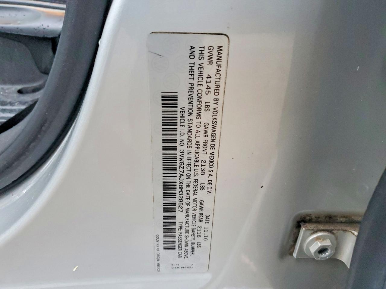2011 VOLKSWAGEN JETTA SEL photo 12