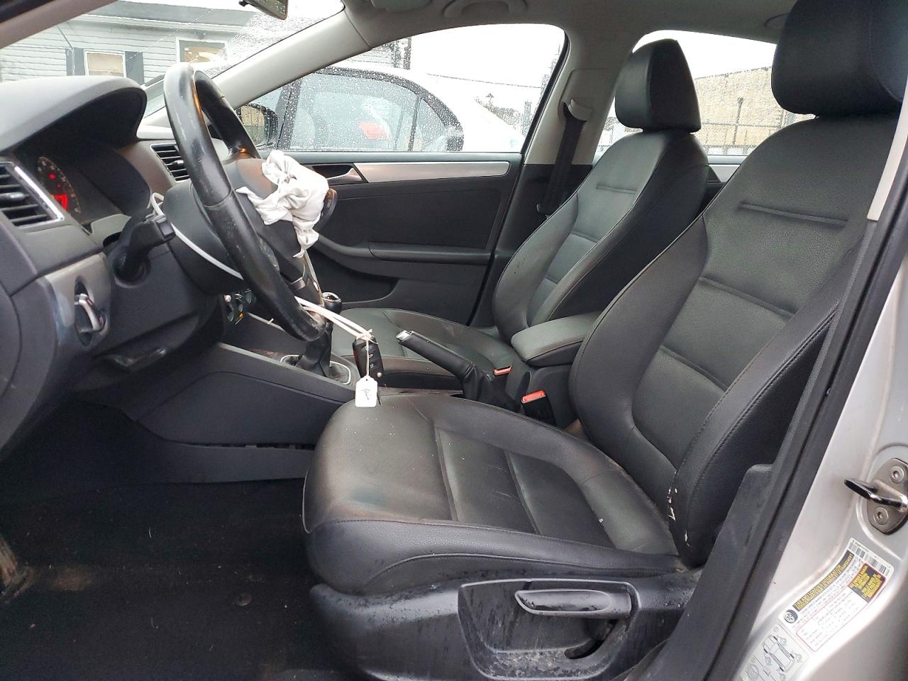 2011 VOLKSWAGEN JETTA SEL photo 7